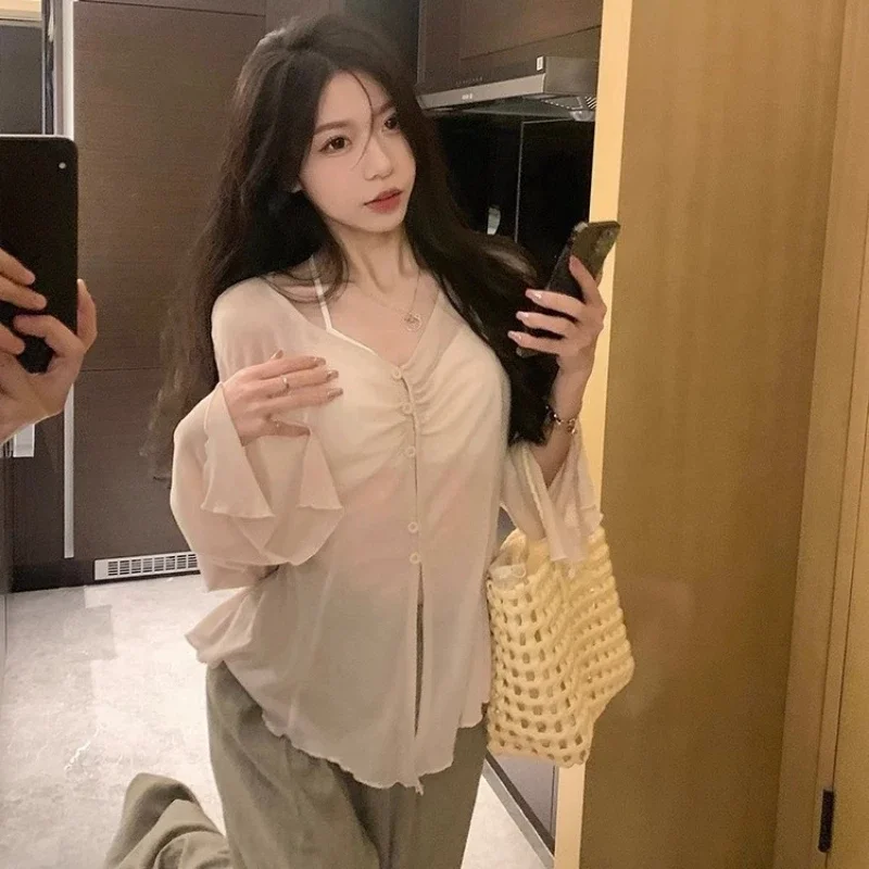 쉬어 플레어 슬리브 블라우스 - Y2K 페어리 스윗 하 - Blouses 리뷰 및 가격